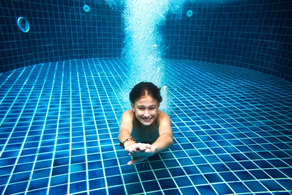 plongeoir de piscine