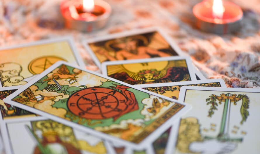 Voyance gratuite tarot par tchat : est-ce que c’est possible ?