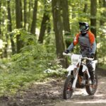 Tour de cou motocross