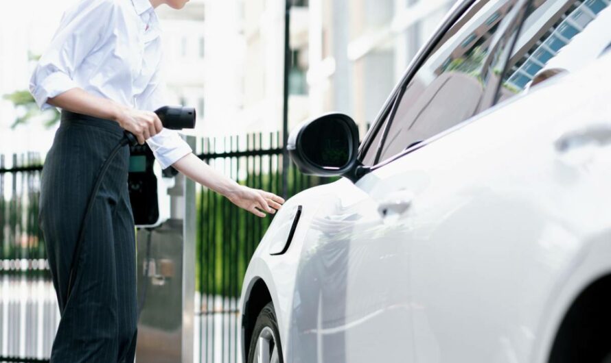 Guide complet pour l’entretien d’une voiture hybride